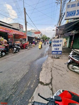 bán nhà 104m2 mặt tiền lê văn lương nối dài cách cầu gạch dơi 150m