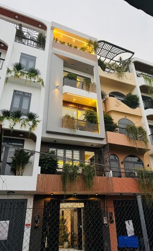 bán nhà mặt phố hàng hiếm tại thạnh xuân 33, 6,85 tỷ, 61m2, 5pn, 6wc, quận 12, tp.hcm