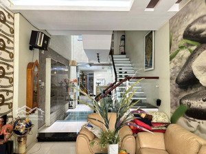 hiếm - nhà 5 tầng - 120m2 - hẻm 6m - sát mặt tiền lê duy nhuận - tân bình - chỉ 21 tỷ