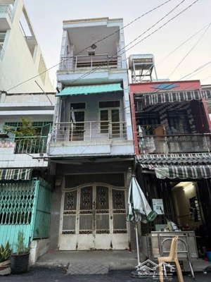 nhà 3 tầng, hẻm 6m võ văn kiệt, quận 6