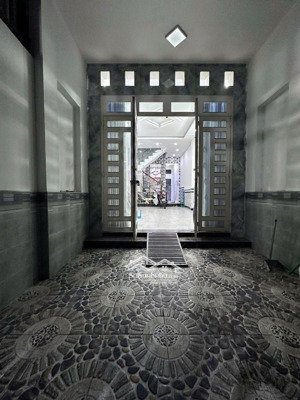 siêu phẩm hiệp bình - nhà 3 tầng hoàn công chuẩn chỉnh - sổ vuông đẹp