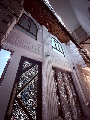 chdv trung tâm đống đa 62m 7 tầng 6m mặt tiền - ô tô - thang máy - 11pn full nội thất -80tr/tháng