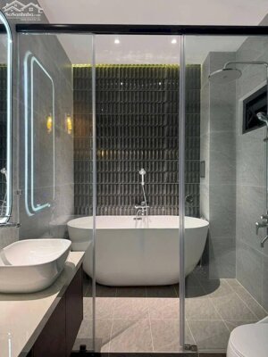 Bán nhà mặt tiền Nguyễn Văn Tố gần nhà hàng 5 Nhỏ