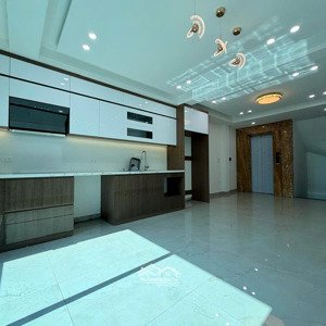 nhà 7 tầng thang máy khu phân lô qđ cù chính lan 40m 18,8 tỷ