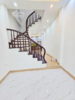 bán căn góc nhà 4 tầng ngõ 3 hà trì, hà đông. 37m2 4pn - 7,18 tỷ