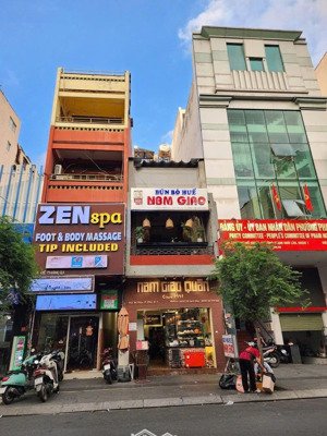 siêu phẩm mặt tiền 242 đề thám trái tim khu phố tây quận 1