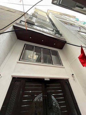 bán nhà mễ trì hạ nam từ liêm dt 55m x 7t x mt 4m giá 15,9 tỷ có thương lượng