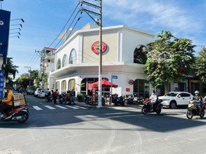 bán nhà siêu vị trí mặt tiền bạch đằng - dt: 7 x 40m - 2 tầng - giá bán: 40 tỷ tl - tin thật 100%