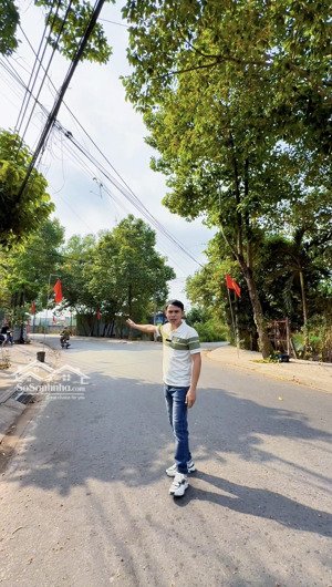 #4 tỷ 2_đất dx065-định hòa-279m2
ngộp bank_dt 6.5 x 43 -thổ cư:80m2.có giá thương lượng tốt