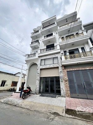 nhà căn góc 5 tầng (4x15m) 5pn - tỉnh lộ 10 sát tên lửa - đường 10m xe tải - chỉ: 9.9 tỷ (tl)