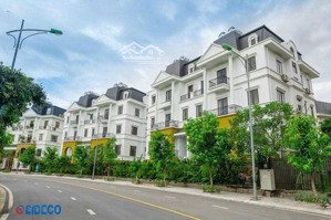 cần bán biệt thự lideco , dt 336m lô góc 2 thoáng , mặt đường 31 m kinh doanh , giá 145tr/m