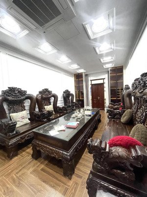 50m2, tiền 5m, hậu 5m, ngõ nhà nước, bán nhà phúc đồng, nhà dân xây, chỉ hơn 8 tỷ