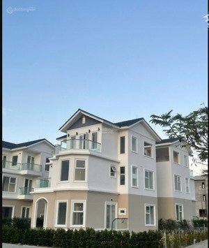 suất ngoại giao biệt thự mhdi cam ranh, đơn lập 300m2, chỉ 35tr/m2