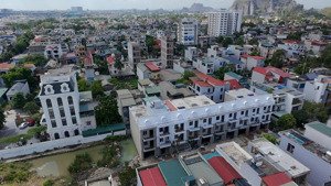 bán căn nhà cầu cao, đại lộ lê lợi - bắc sơn 1