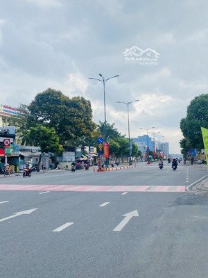 hiếm!! nhà 3 tầng mặt tiền đg 30m lê văn việt 63m( 4.4x 14), chỉ 9,99 tỷ, tăng nhơn phú, q9 cũ