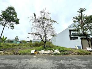 Diện tích 125m2 Mà có 2.8 tỷ BÁN NỀN VỊ TRÍ ĐẸP (5X25) ĐƯỜNG SỐ 28 KDC 586 CẦN THƠ