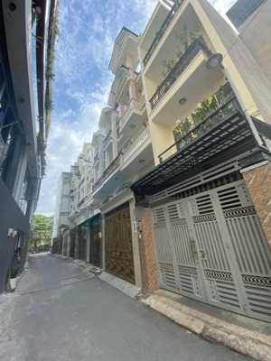 bán nhà hxh khu đồng bộ đường số 30 , gò vấp 4x15m , 3 lầu