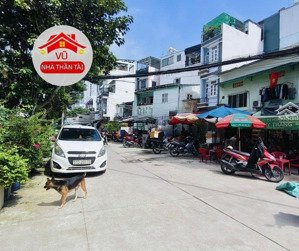 bán nhà cấp 4 mt gần tân vĩnh, mặt tiền đường 32, quận 4, 6m x15m , giá 23,7 tỷ.