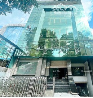 cho thuê trần quang khải tân định q1 ngang 20m