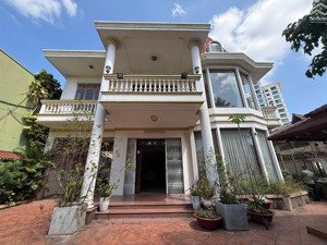cho thuê villa sân vườn nguyễn đăng giai, 516m2, 156tr/tháng, trệt, 1 lầu, kinh doanh đa ngành