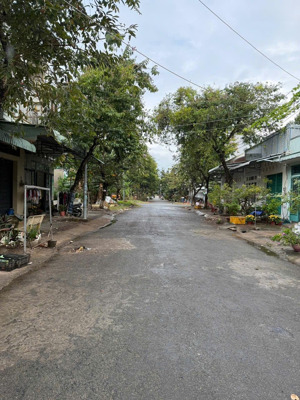 bán nhà trệt đường b26 hưng phú 1 giá rẻ hơn nền