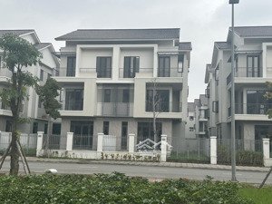 sốc giá khu đông biệt thự 180m chỉ 17,3 tỷ! ngay cầu phù đổng gia lâm cách hồ gươ