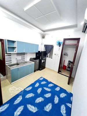 phòng 20m2 đầy đủ nội thất đường lý thường kiệt quận tân bình