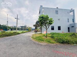 Nhượng lô đất 2 mặt thoáng duy nhất, đẹp như vẽ ngay chung cư tại Vĩnh Khê