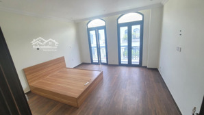 10tr hoàn thiện 5 tầng 60% đủ đồ. chà là 9 56m2 vinhomes ocean park 2