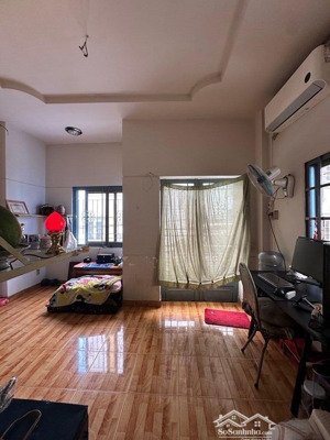 bán gấp nhà tân bình hẻm 8m bùi thế mỹ 2 tầng 45m2 chỉ 6.8 tỷ