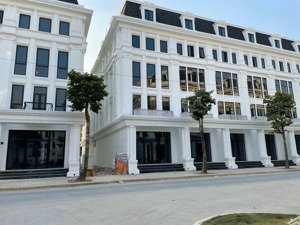 bán căn sh giai đoạn 3 vào tên trực tiếp, ngân hàng hỗ trợ vay 50%