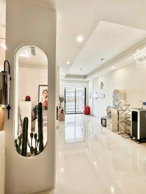 cho thuê căn hộ q7 saigon riverside, 1pn full nội thất giá 10 triệu. lh 