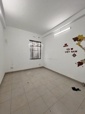 bán nhà quận 10 4 tầng btct gần bắc hải đường nguyễn giản thanh phường 15