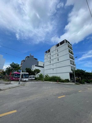 cắt lỗ bán nhanh lô góc khu vực đà nẵng downtown kế bên tháp 69 tầng