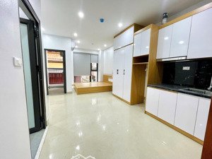 studio mới tinh tại phú diễn ô tô đỗ cửa, nhận khách nước ngoài