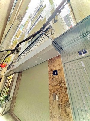 bán nhà ở đại la - 39m 5 tầng 8 tỷ, phố kinh doanh sầm uất, full nội thất, ở ngay, ngõ thoáng sáng