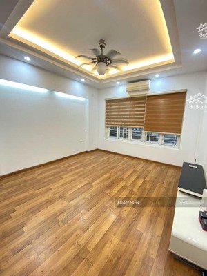 cho thuê nhà khu phân lô nguyễn cảnh dị - đại kim, dt 55m*4 tầng, oto đỗ cửa, hoặc vào nhà, 15tr/th