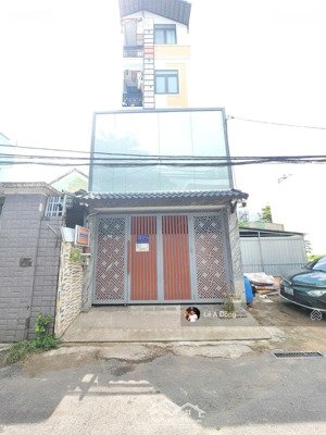 ông vua dòng tiền chdv 5 tầng ngay hoàng diệu 2. thu nhập 80tr/tháng. hoàn công chuẩn. pccc đầy đủ