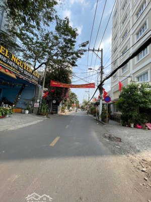 nhà cấp 4 khu gigamall - phạm văn đồng - đường 18, p. hiệp bình chánh, thủ đức, tp. hcm