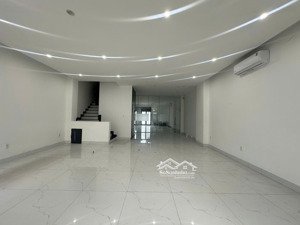 cho thuê shophouse 4 tầng nguyễn sinh sắc, có thang máy, 12 điều hoà