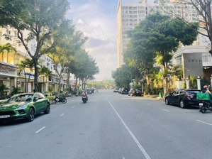 gấp. chủ thiện chí gửi bán gấp shophouse căn góc cảnh viên 2 đường c giá 14 tỷ