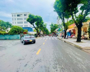 bán đất mặt tiền đường số 40, thảo điền