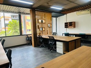cho thuê văn phòng tại nguyễn gia trí, 10 triệu, 40m2, chính chủ, giá ưu đãi