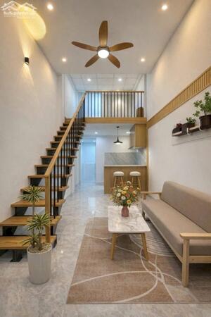 Nhà đẹp phù hợp gia đình trẻ với thiết kế nội thất hiện đại