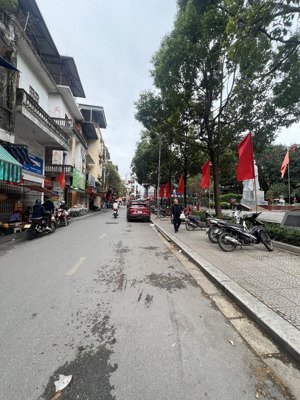 lương khánh thiện - tân mai ,nhà 5 tầng lô góc - ngõ thông kinh doanh - 40m2 x 8 phòng - oto đỗ cửa