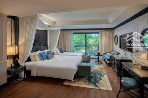 chính chủ bán gấp mp hoàng cầu sổ đỏ 240m2 xây 1 hầm 9 nổi mt 9m giá 175 tỷ