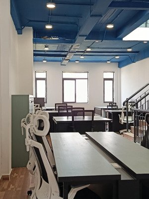 cho thuê tấng 4 shophouse mặt tiền song hành kđt lakeview - full nội thất - thích hợp làm văn phòng