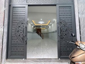 nhà mới, diện tích 39m2 vuông vức, 2 tầng, 2 phòng ngủ, hẻm 1/ lưu hữu phước quận 8