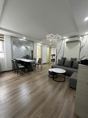 bán căn hộ 2pn tại nguyễn huy tưởng diện tích 70m2 giá 6,8 tỉ