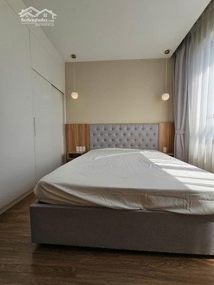 bán goldview q4: 2pn 2wc view sông, giá bán : 7,7ty bao hết- lh 